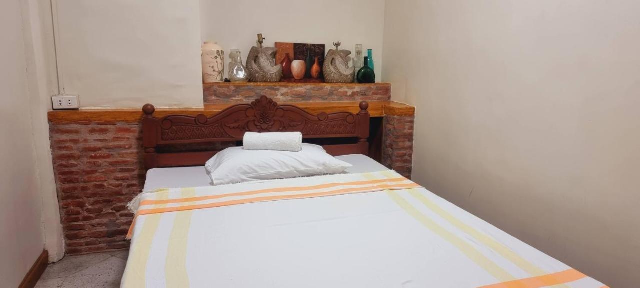 Casa Familya Hotel Batac Eksteriør billede