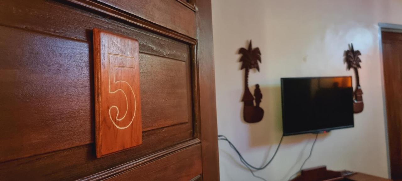 Casa Familya Hotel Batac Eksteriør billede